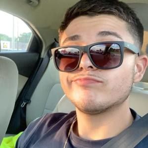 Meet your Posher, Alex